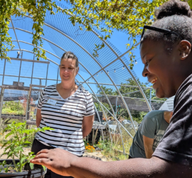 Jordan Taylor leading Tomato Care Workshop